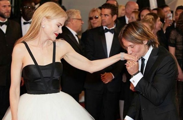 Nicole Kidman &eacute;s Keith Urban 3 h&oacute;nap ut&aacute;n eljegyezte egym&aacute;st - nem b&aacute;nt&aacute;k meg