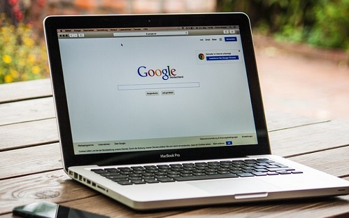 A Google új generatív MI-modellje kis gépeken is komoly teljesítményt ígér