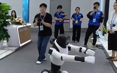 Már a robotok munkára fogása a lényeg – Kína javában teszi a lépéseket