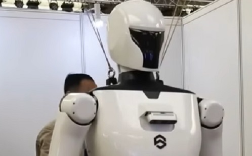 Elstartol Európa legnagyobb fizikai mesterséges intelligencia képzőközpontja 