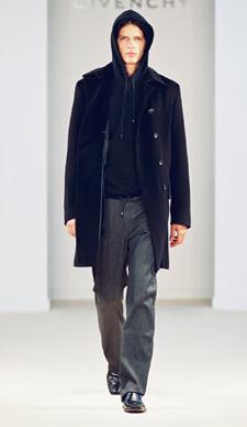 Givenchy 13