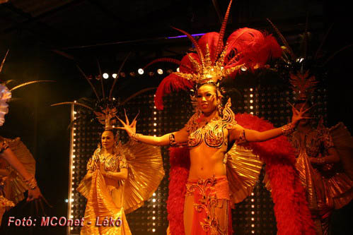 Ladyboy Show Thaiföldön