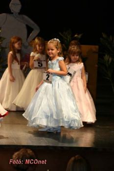 Miss Nyíregyháza 2006 - Felnőtt- és Gyermek szépségverseny 2 kategóriában - Nyíregyháza - IV.